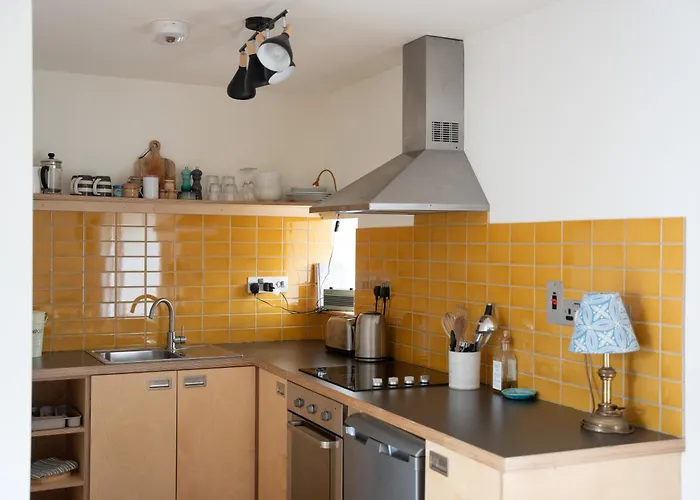 The Roost * ウェストポート