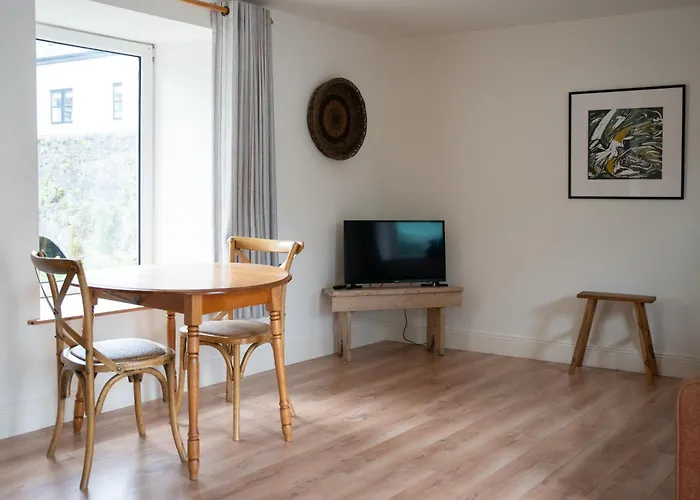 The Roost Апартаменты